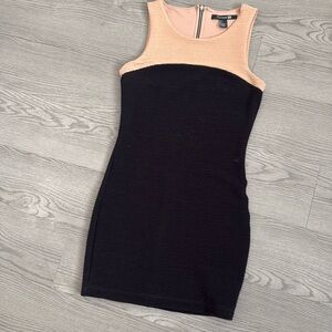 Forever 21 dress. Size small. Machine wash cold.